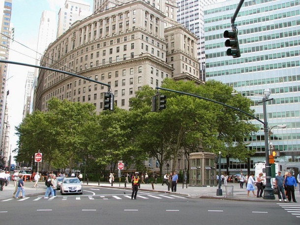 New York. Bowling Green. Broadway. Equitable Building.
