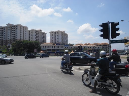 Малайзия на мотоцикле. Мелака, Куала-Лумпур и Путраджайя - столица-призрак.