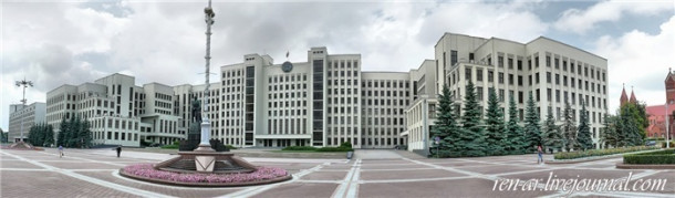 Беларусь – 2009. Часть II: Минск. Площадь Независимости.