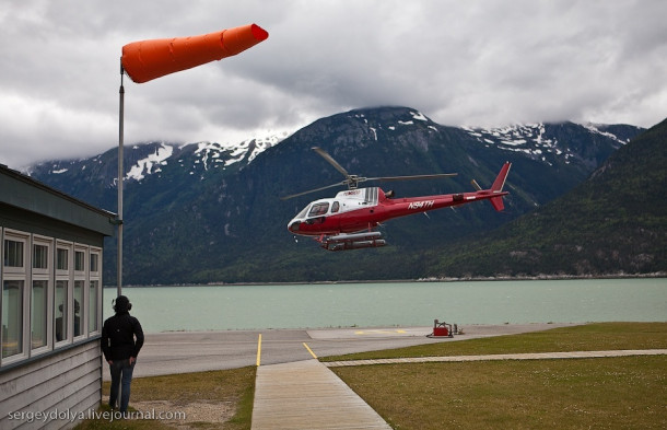 Вертолетная прогулка к леднику