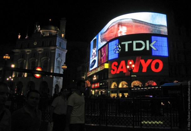 Picadilly Circus vs Times Square - Мекки маркетинга