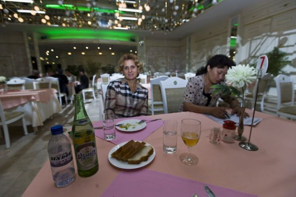 Северная Корея. Перелет и первый ужин