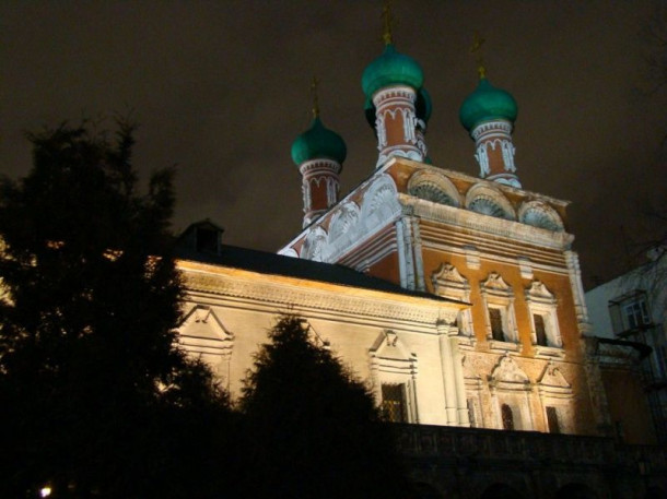 Москва островками. Высоко-Петровский монастырь.
