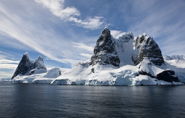 Антарктида. Суровая жизнь полярников