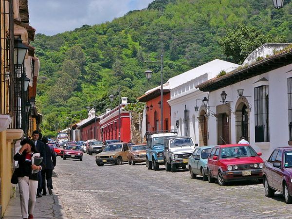 Гватемала за 4 дня - Тикаль, Чичекастенанго и Атитлан