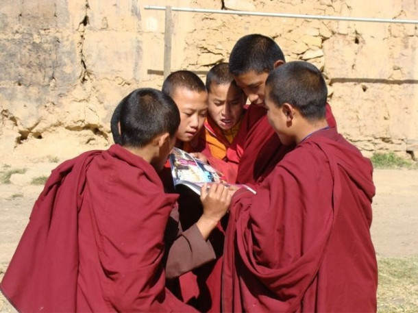 Лама и его ученики