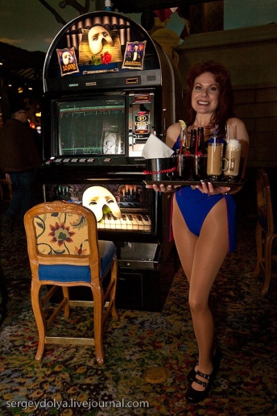 Видеопрогулка по казино в Лас Вегасе 